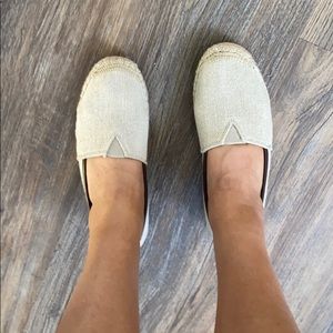 Michael Kors Beach sandals